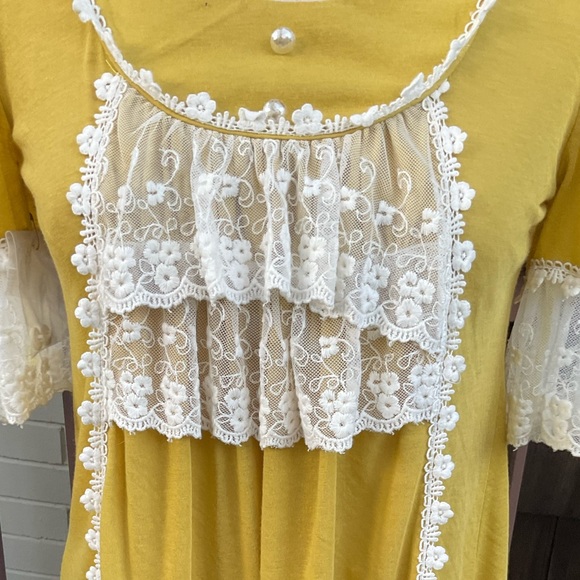 Beauty Ballet design gold cotton stretch victorian poet cream lace ruffles Med. - Picture 6 of 14
